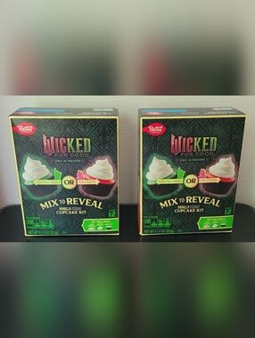 2 Wicked For Good Cupcake Color Changing Kits by Betty Crocker Makes 12 Each